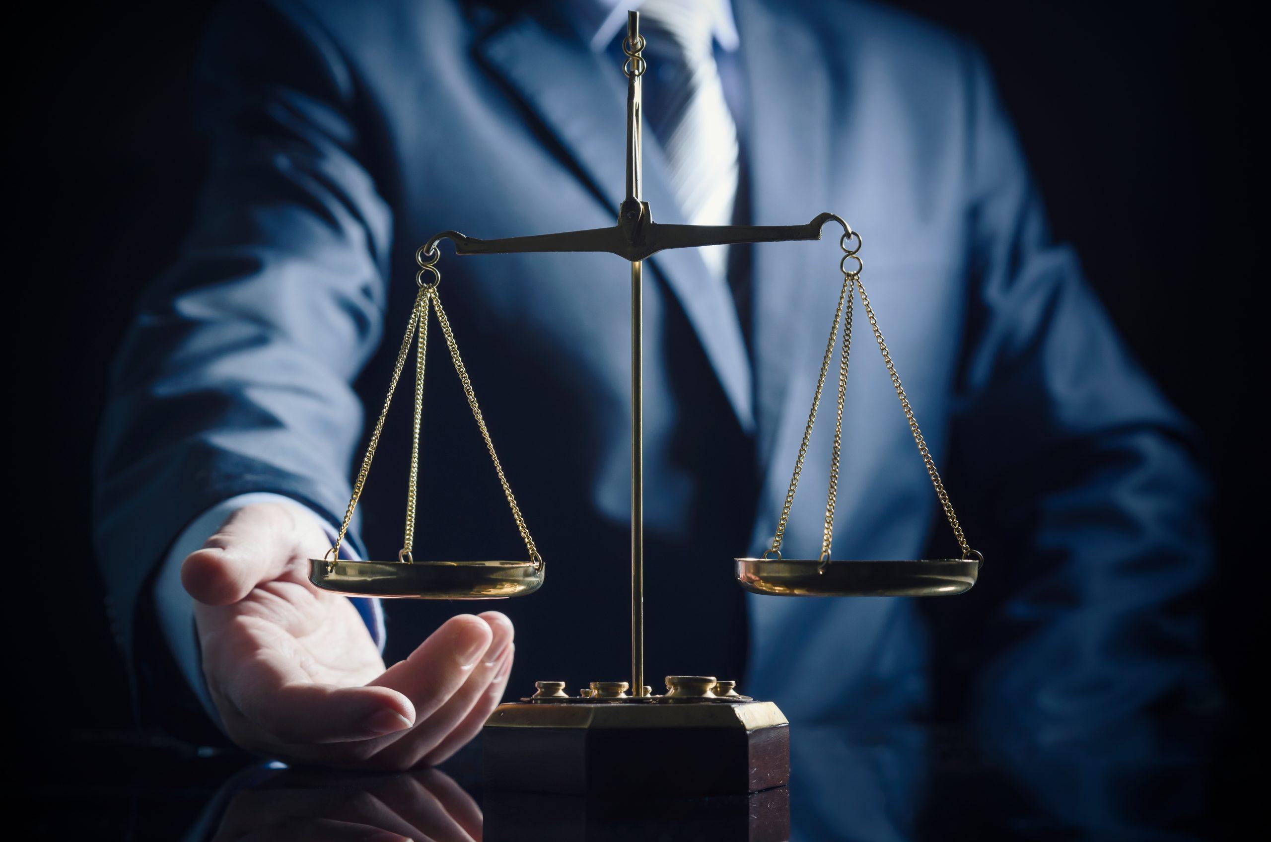 Commercial Litigation Lawyers