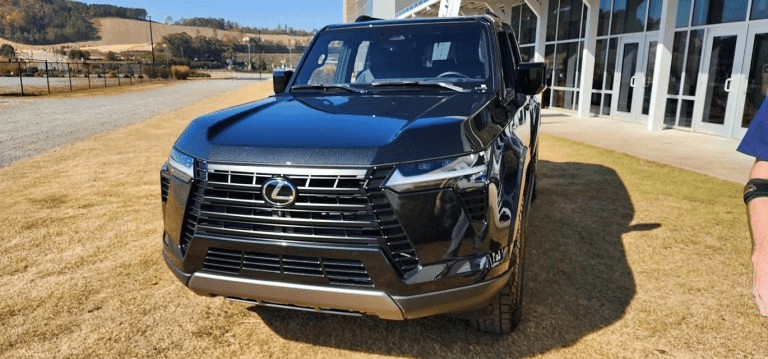 2024 Lexus GX550 in Dubai