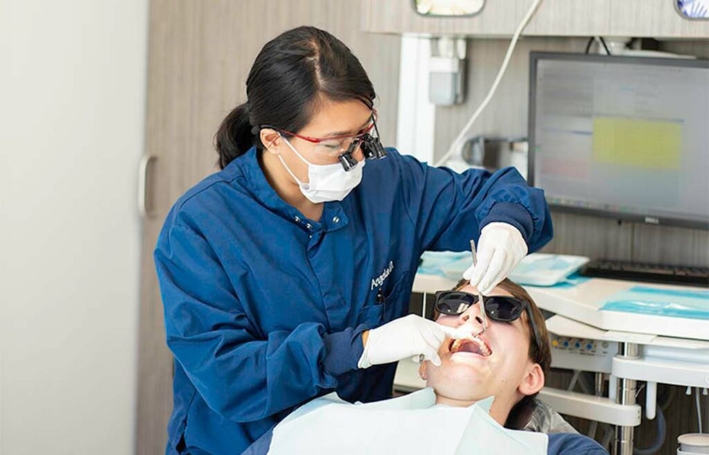 cosmetic dentists of houston